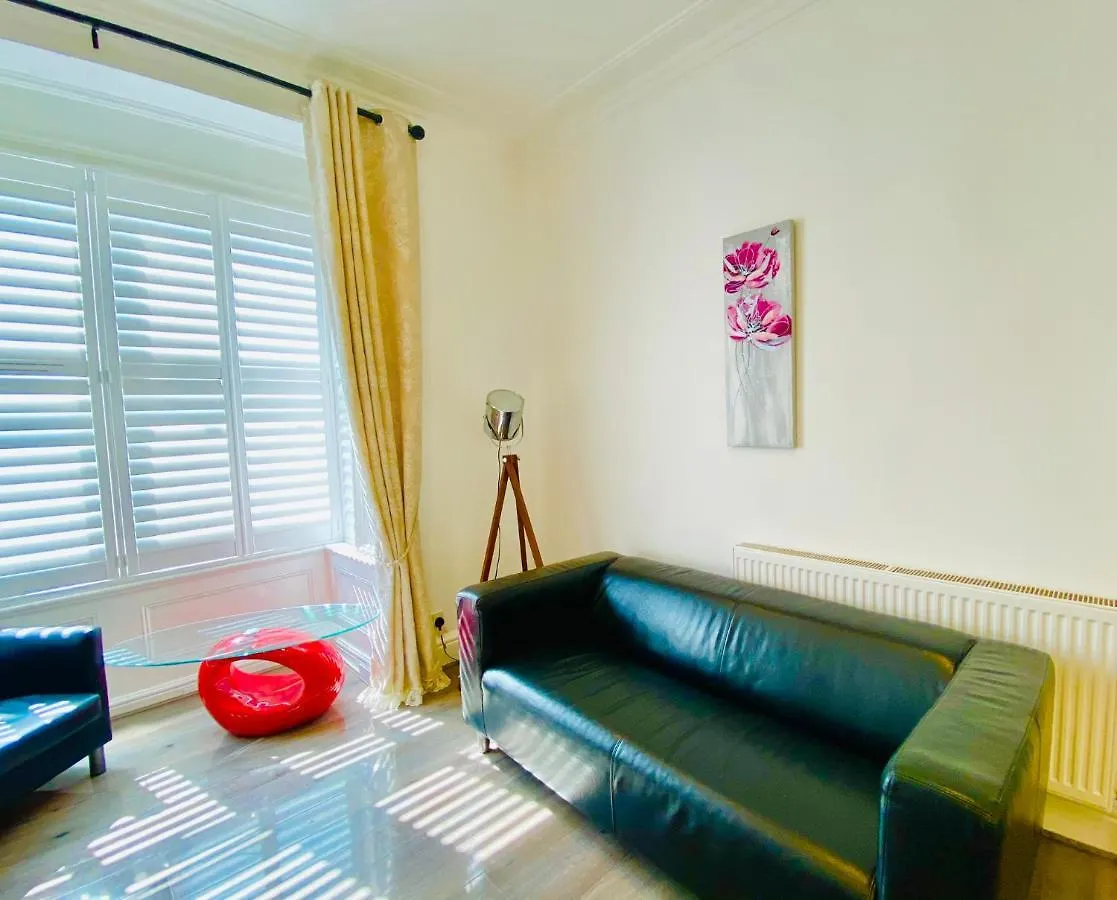 York City Center Apartments With Free Private Parking