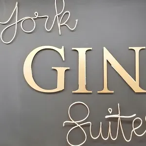 The Gin Suites Luxury Studio Apartment
