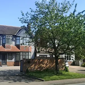 Racecourse Retreat Holiday home
